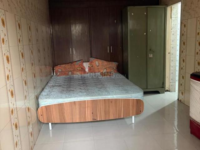 1 RK Independent Builder Floor in Sector 29 for rent Noida. The reference number is 19216763