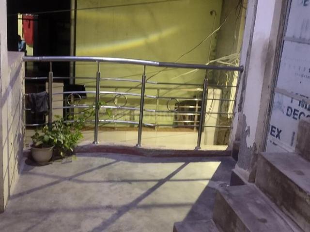 1 RK Independent Builder Floor in Sector 23 for rent Faridabad. The reference number is 12972801
