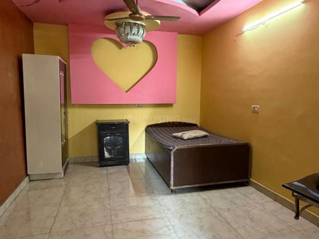 1 RK Independent Builder Floor in Sector 3 Rohini for rent New Delhi. The reference number is 19599032