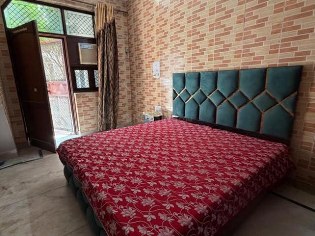 1 RK Independent Builder Floor in Sector 3 Rohini for rent New Delhi. The reference number is 21236301