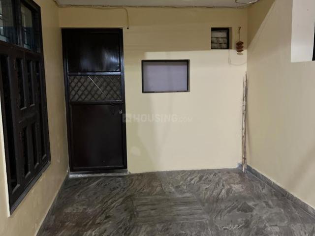 1 RK Independent Builder Floor in Sector 45 for rent Noida. The reference number is 19646472
