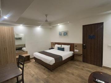 1 RK Independent Builder Floor in Sector 45 for rent Gurgaon. The reference number is 19350012