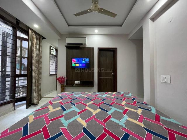 1 RK Independent Builder Floor in Sector 42 for rent Gurgaon. The reference number is 21102879