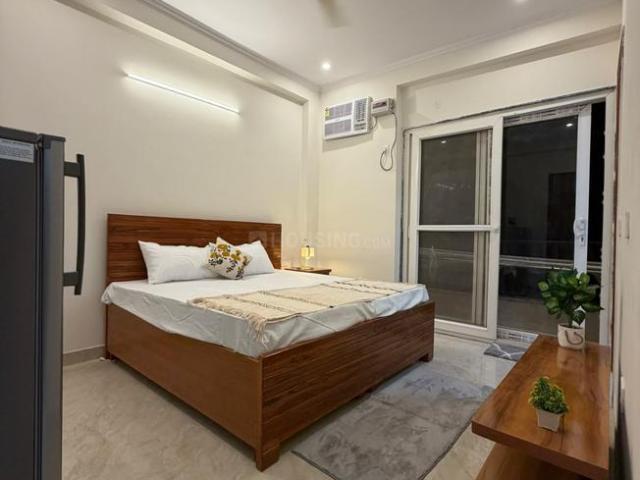 1 RK Independent Builder Floor in Sector 42 for rent Gurgaon. The reference number is 21112002