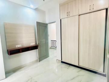 1 RK Independent Builder Floor in Sector 43 for rent Chandigarh. The reference number is 20100126
