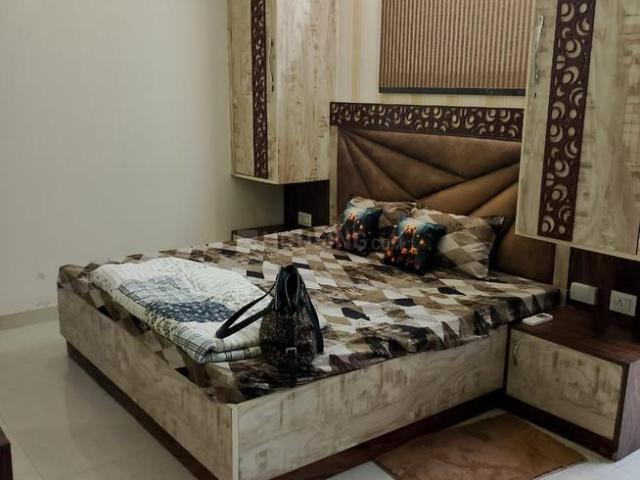 1 RK Independent Builder Floor in Sector 43 for rent Gurgaon. The reference number is 19306483