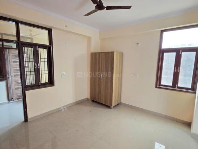 1 RK Independent Builder Floor in Sector 51 for rent Noida. The reference number is 21118577