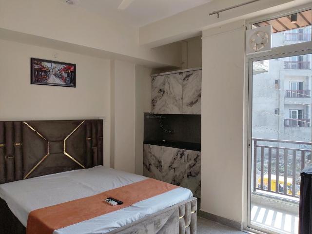 1 RK Independent Builder Floor in Sector 52 for rent Gurgaon. The reference number is 18733738