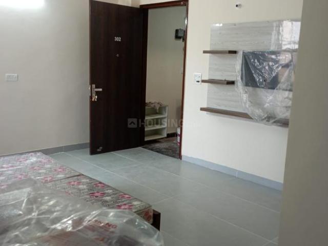 1 RK Independent Builder Floor in Sector 52 for rent Gurgaon. The reference number is 18320583