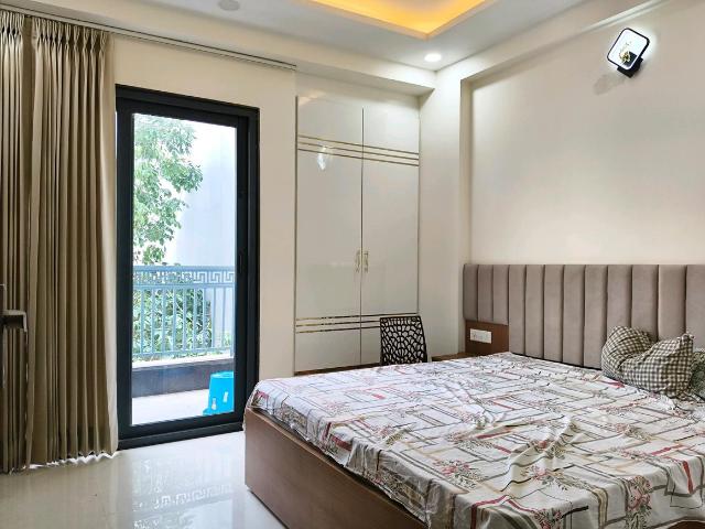 1 RK Independent Builder Floor in Sector 52 for rent Gurgaon. The reference number is 19896609