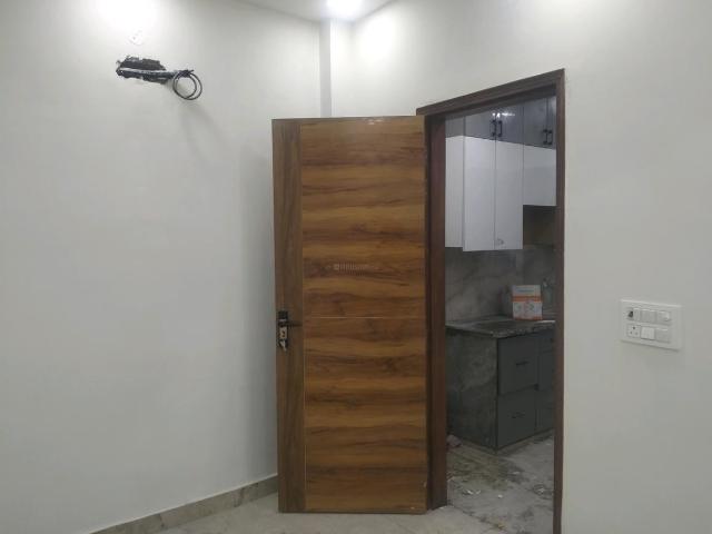 1 RK Independent Builder Floor in Shastri Nagar for resale New Delhi. The reference number is 21129260