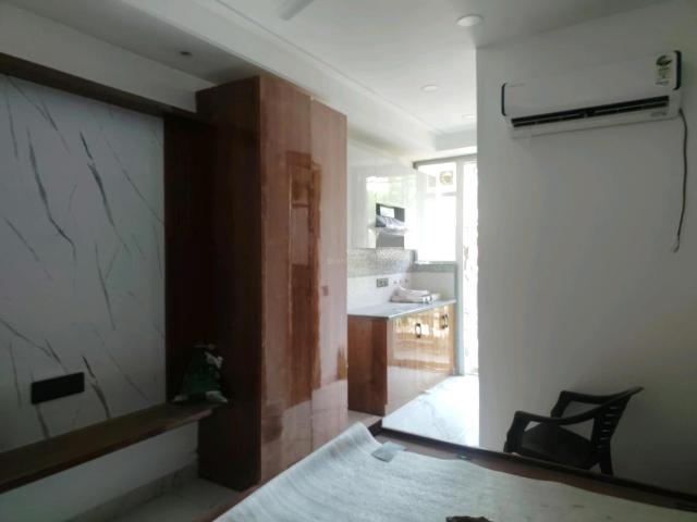 1 RK Independent Builder Floor in Sushant Lok Phase 1 for rent Gurgaon. The reference number is 21026577