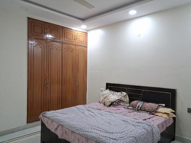 1 RK Independent Builder Floor in Patel Nagar for rent New Delhi. The reference number is 19961105