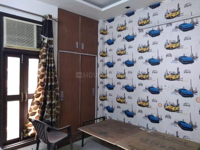 1 RK Independent Builder Floor in Patel Nagar for rent New Delhi. The reference number is 20113569