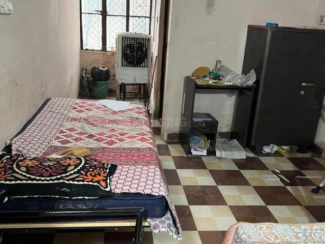 1 RK Independent Builder Floor in Patel Nagar for rent New Delhi. The reference number is 20334884
