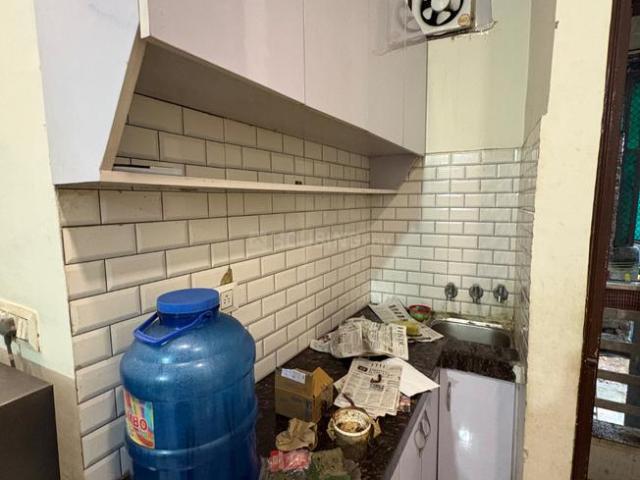 1 RK Independent Builder Floor in Patel Nagar for rent New Delhi. The reference number is 20654114