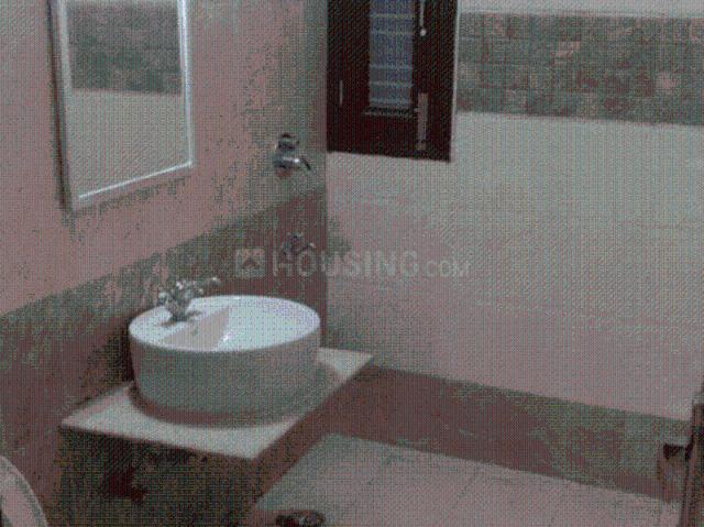 1 RK Independent Builder Floor in Patel Nagar for rent New Delhi. The reference number is 21020501