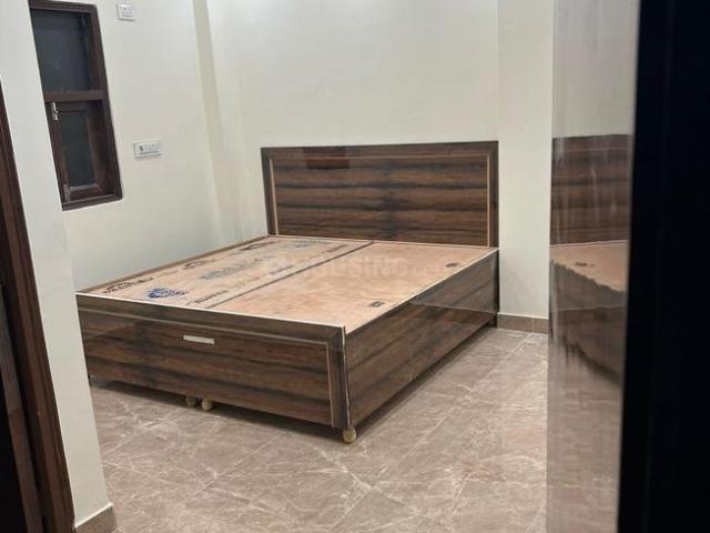 1 RK Independent Builder Floor in Patel Nagar for rent New Delhi. The reference number is 21085021