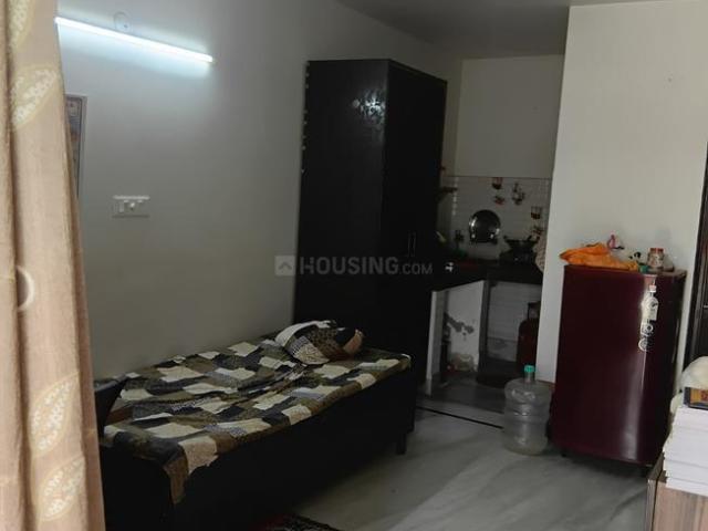 1 RK Independent Builder Floor in Patel Nagar for rent New Delhi. The reference number is 21082121