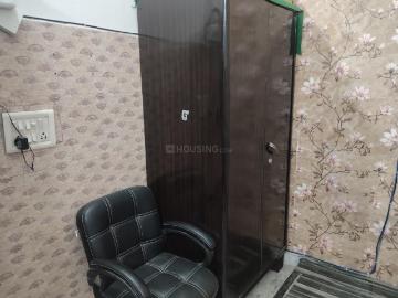 1 RK Independent Builder Floor in Preet Vihar for rent New Delhi. The reference number is 19805539
