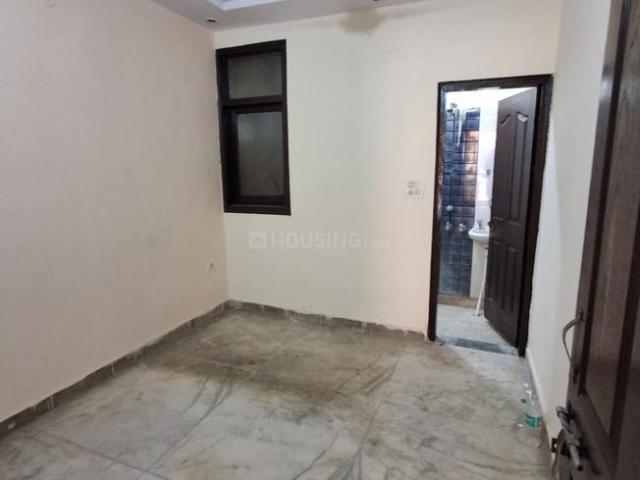 1 RK Independent Builder Floor in Preet Vihar for rent New Delhi. The reference number is 21060744