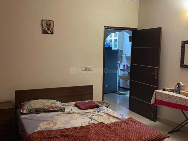 1 RK Independent Builder Floor in Rajinder Nagar for rent New Delhi. The reference number is 21269586
