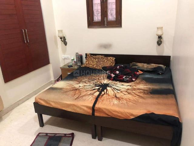 1 RK Independent Builder Floor in Rajouri Garden for rent New Delhi. The reference number is 6623668