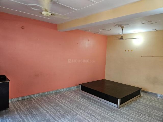 1 RK Independent Builder Floor in Telibagh for rent Lucknow. The reference number is 15788035