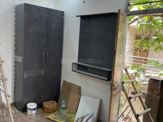 1 RK Independent Builder Floor in Uttam Nagar for rent New Delhi. The reference number is 14371958