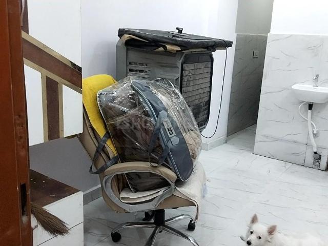 1 RK Independent Builder Floor in Uttam Nagar for rent New Delhi. The reference number is 21334368