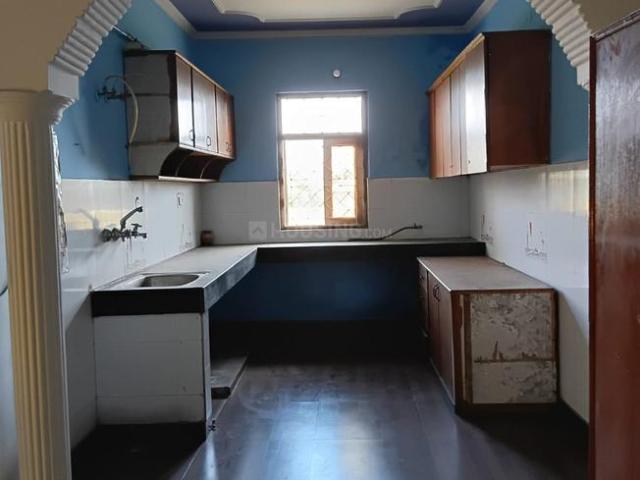 1 RK Independent Builder Floor in Vasundhara for rent Ghaziabad. The reference number is 21221688