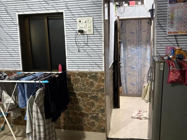 1 RK Independent House in Mulund West for rent Mumbai. The reference number is 20944927