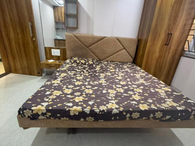 1 RK Independent House in Mahalakshmi Nagar for rent Indore. The reference number is 21358225
