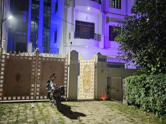 1 RK Independent House in Nagwa Lanka for rent Varanasi. The reference number is 20764870