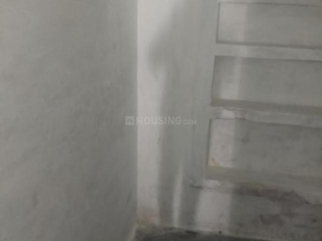 1 RK Independent House in Amausi for rent Lucknow. The reference number is 19687485