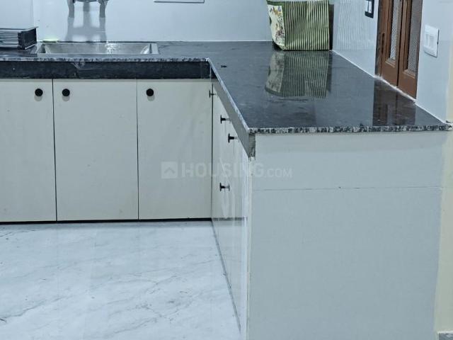 1 RK Independent House in Ashok Vihar Phase 3 Extension for rent Gurgaon. The reference number is 21337434