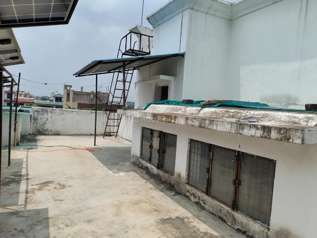 1 RK Independent House in Barkhurdarpur for rent Lucknow. The reference number is 20969781