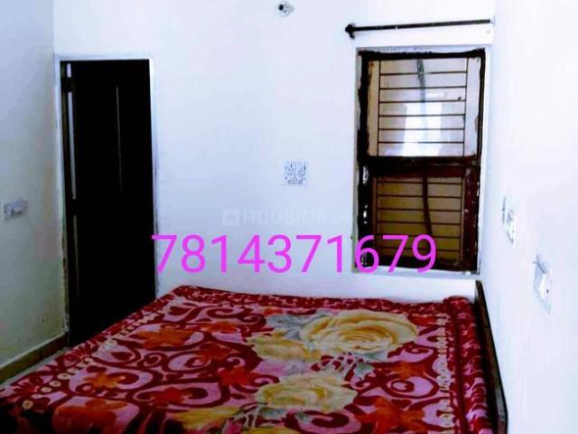 1 RK Independent House in Bhabat for rent Zirakpur. The reference number is 18947102