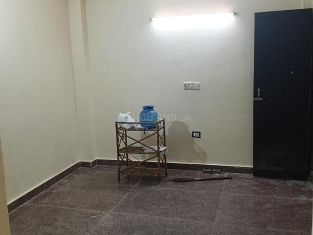 1 RK Independent House in Chirag Dilli for rent New Delhi. The reference number is 21053342