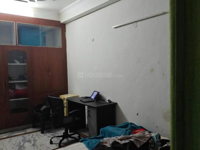 1 RK Independent House in Delta II for rent Greater Noida. The reference number is 21109236