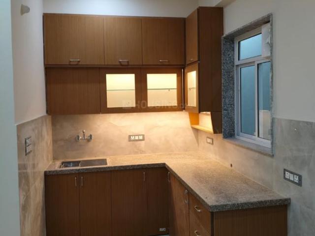 1 RK Independent House in Delta II for rent Greater Noida. The reference number is 21110214