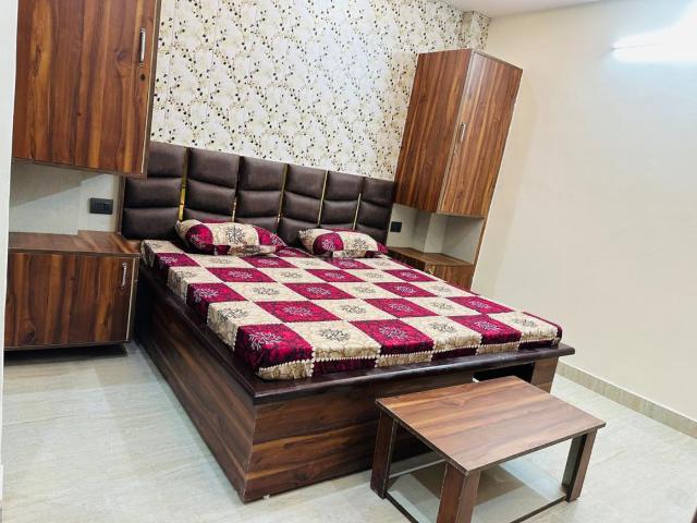 1 RK Independent House in DLF Phase 3 for rent Gurgaon. The reference number is 12674392