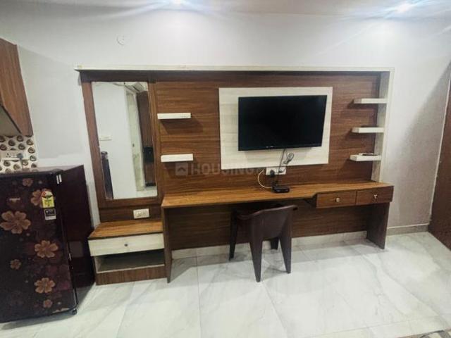 1 RK Independent House in DLF Phase 3 for rent Gurgaon. The reference number is 19785661