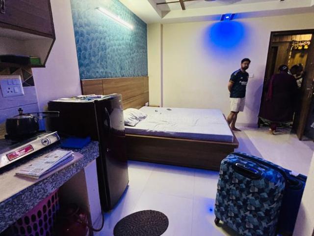 1 RK Independent House in DLF Phase 3 for rent Gurgaon. The reference number is 19124353