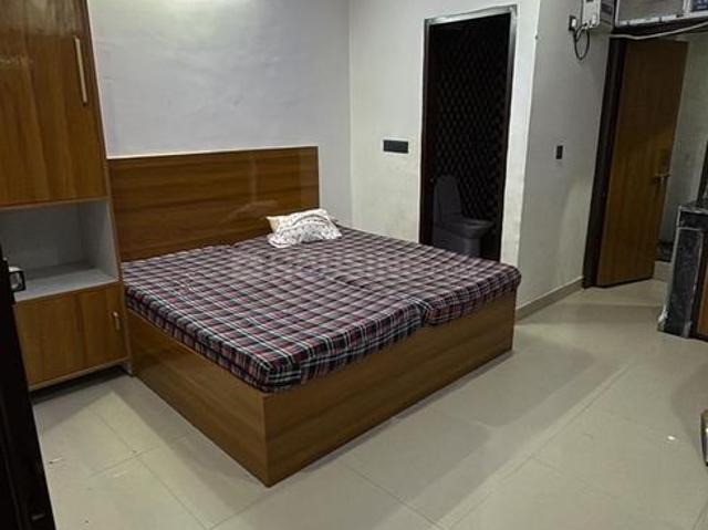 1 RK Independent House in DLF Phase 3 for rent Gurgaon. The reference number is 20989919