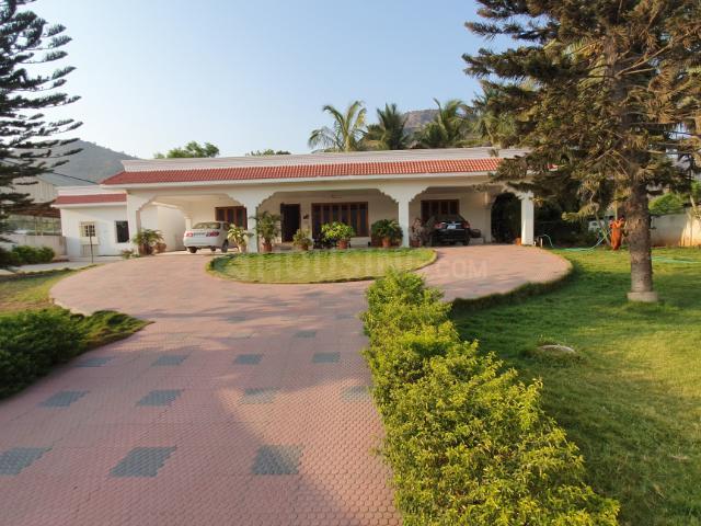 1 RK Independent House in Erumapalayam for rent Salem. The reference number is 12186870