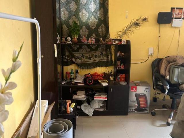 1 RK Independent House in Gamma I for rent Greater Noida. The reference number is 20087910