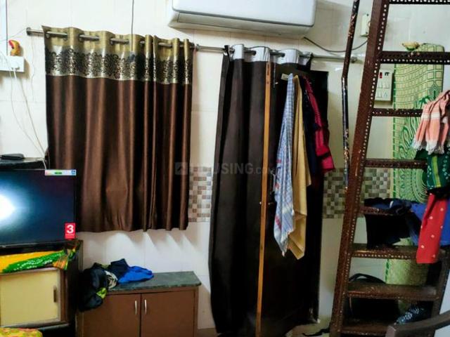 1 RK Independent House in Kurla West for resale Mumbai. The reference number is 20985782