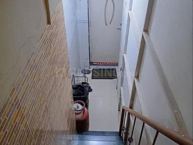 1 RK Independent House in Kandivali West for rent Mumbai. The reference number is 21014337