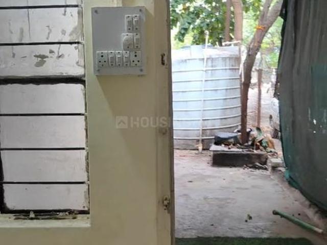1 RK Independent House in Kothrud for rent Pune. The reference number is 20737936